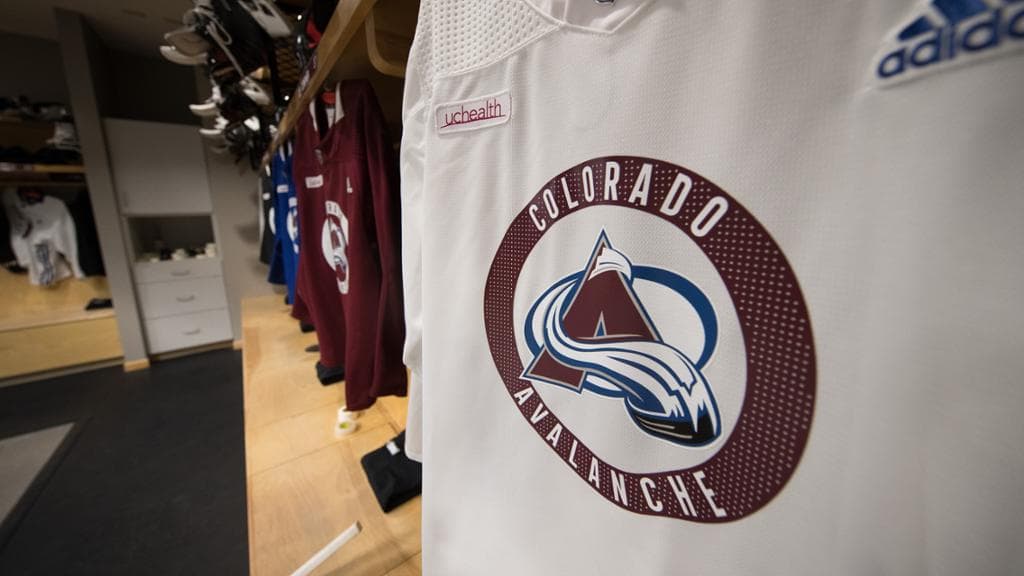 Второй игрок «Колорадо» заразился коронавирусом