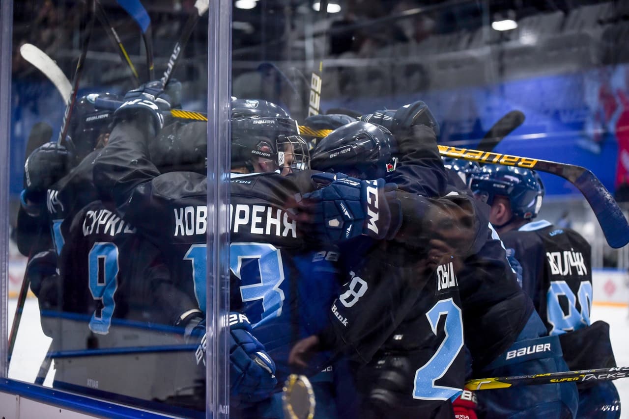 «Всей командой смотрели ролик про Илона Маска. Помогло». Как «Минские зубры» достали финальную серию с 0-3